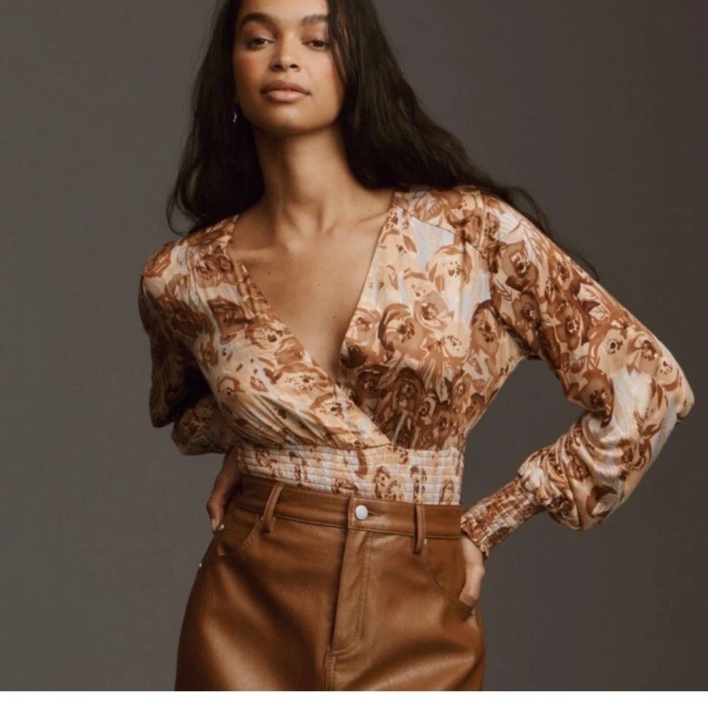 TINY Valentina Floral Print Smocked Waist Wrap Blouse Top Brown Tan Blue 2X